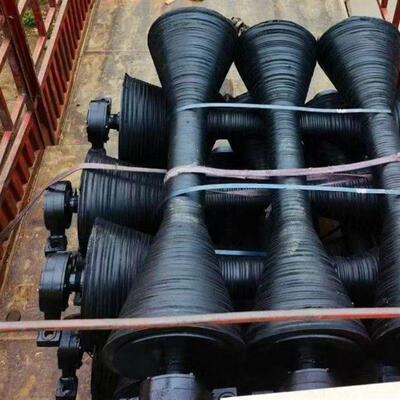 破碎机下料口喇叭滚筒橡胶输送带托辊防跑偏缓冲滚筒厂家直销现货