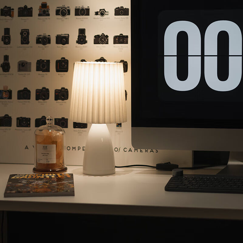 奶昔台灯复古设计卧室床头小夜灯简约氛围二黑灯具香草按钮开香草