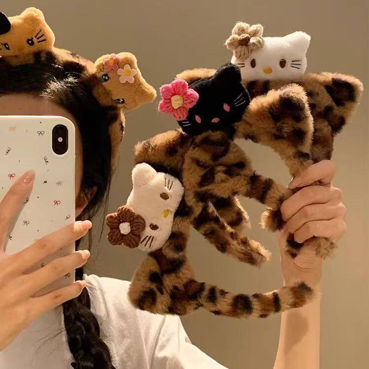 可爱猫咪酱黑皮Kitty猫耳豹纹女