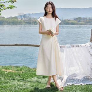 茵曼2025年夏季 高级感长裙女 法式 文艺风连衣裙女海边度假收腰飞袖