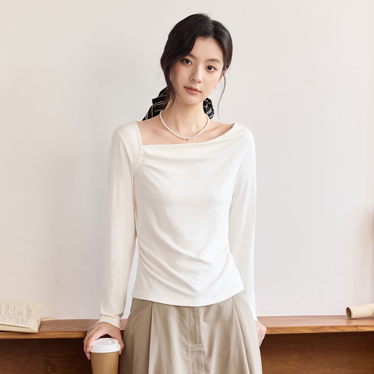 茵曼2025秋季新款拼接设计