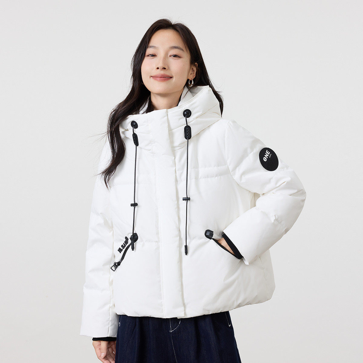 茵曼2025冬季新款连帽短款鸭鸭羽绒服女上衣宽松面包服外套小个子