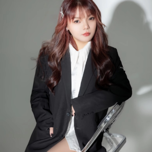 富婆的礼物！！8611