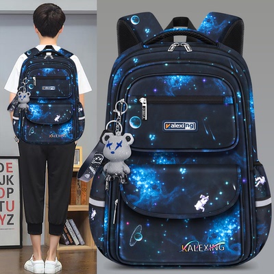 大容量男孩书包送暴力熊挂件