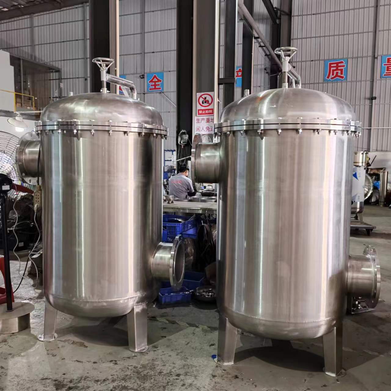 工业级不锈钢袋式水处理过滤器