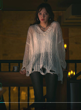 人之初同款程潇龙钰透气镂空V领白色毛衣针织衫吊带两件套罩衫春