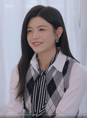 狙击蝴蝶同款陈妍希岑矜灰白色菱格子毛衣马甲背心针织衫内外穿搭