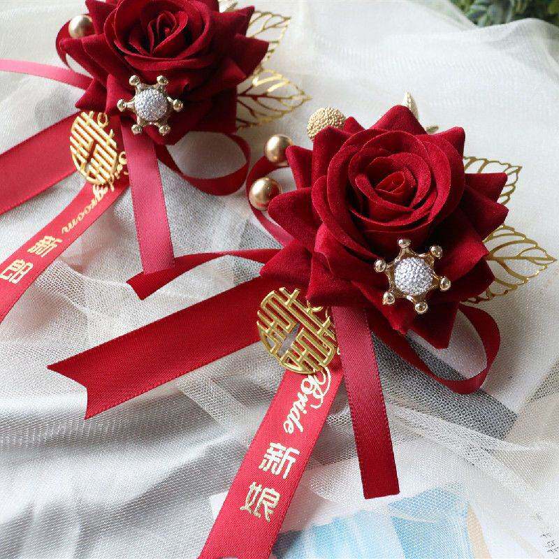 结婚胸花一套婚礼伴郎用品新郎新娘全套别花伴娘仿真襟花厂家直发怎么看?