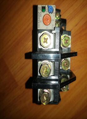 三菱TH-K120KP热继电器，电流范围是43～65A调节。