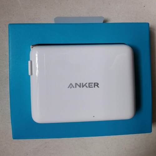 ANKER安克60W快充充电器PD2，型号：A2029 尺寸