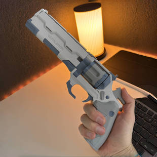 赛博朋克2077仿真马洛里安序曲摆件装饰可动赛博朋克枪