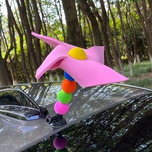 精选车顶风车汽车装饰蝴蝶结挂件尾部摆件车贴玩偶公仔女司机车载