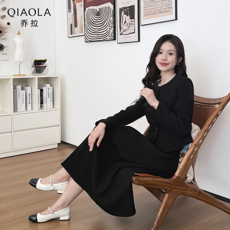 乔拉小香风珍珠链针织衫外套女