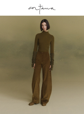 Cortana Fio女士高领黑色针织衫 修身短款显瘦长袖上衣