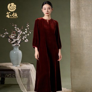 芬领-明禧-高级感小V领桑蚕丝丝绒长袖连衣裙显瘦百搭SY1819
