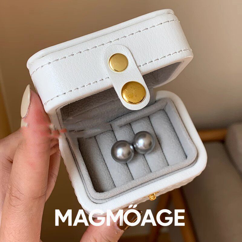 MAGMOAGE施家真多麻银灰色耳钉