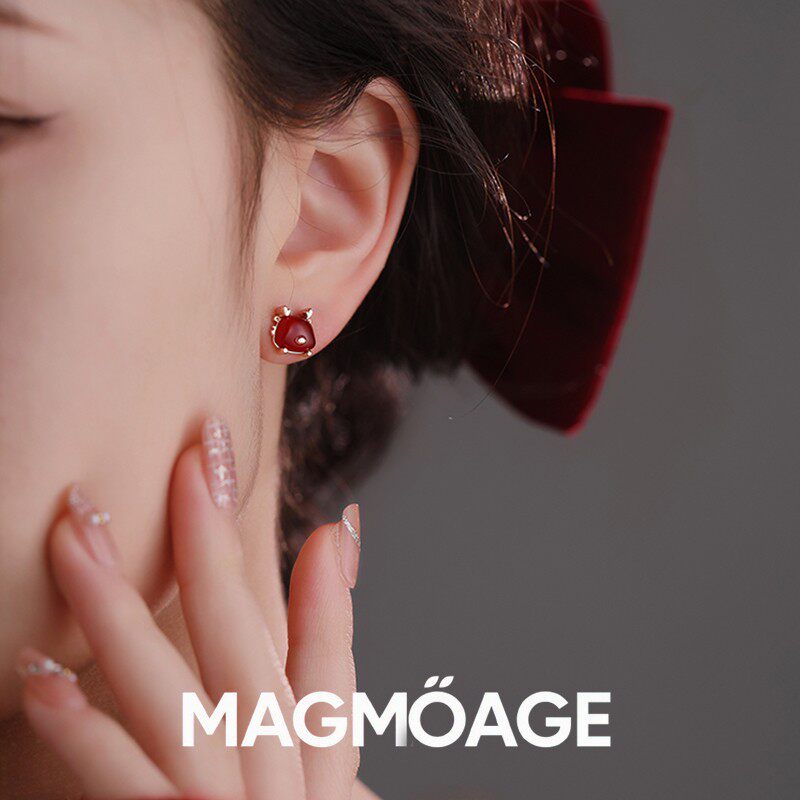 MAGMOAGE925纯银本命龙年耳钉