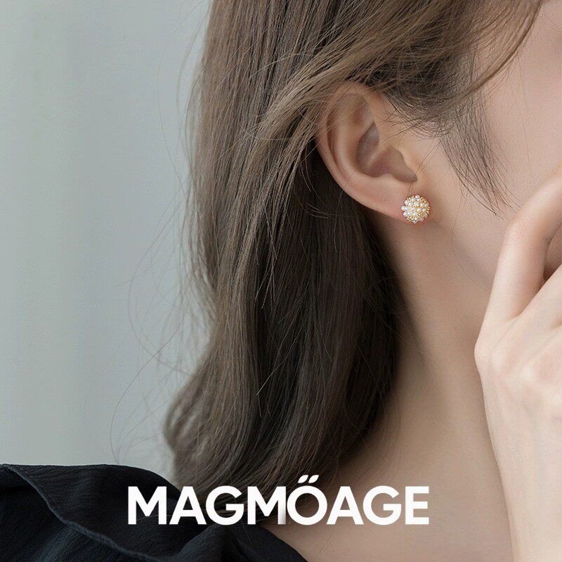 MAGMOAGE迷你珍珠球耳钉