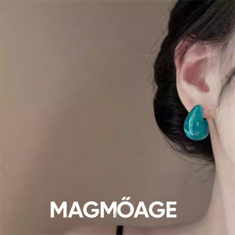 MAGMOAGE亚克力耳钉冷淡风