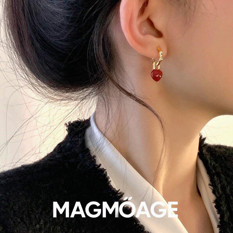 法国【设计师】MAGMOAGE复古红爱心耳环?时尚气质显瘦可拆卸耳扣