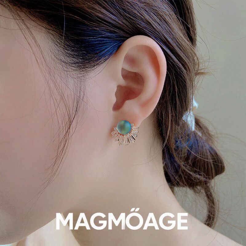 法国【设计师】MAGMOAGE时尚蓝绿猫眼石高级复古无耳洞轻奢耳夹