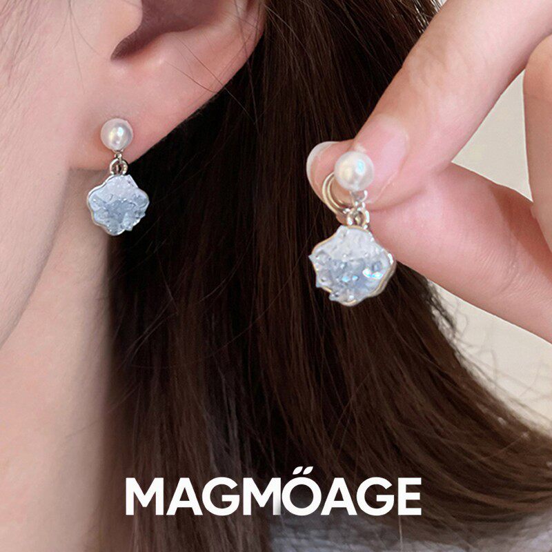 MAGMOAGE渐变水晶云朵耳钉