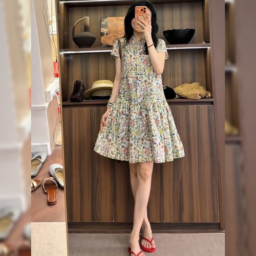 设计感炸街碎花连衣裙女