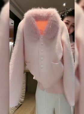 高级感大毛领粉色外套女