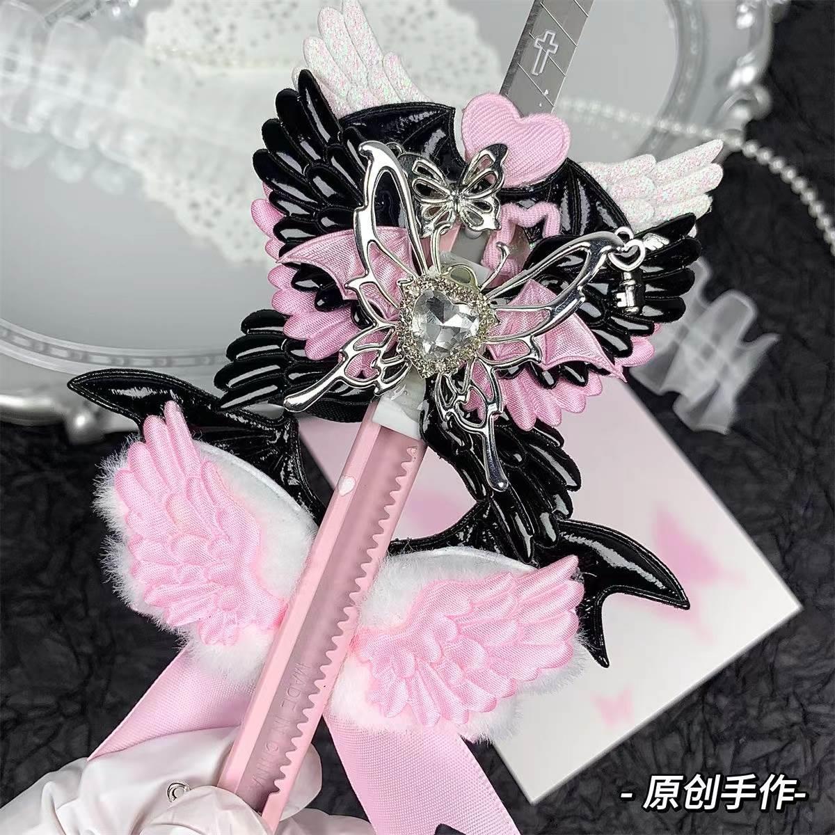 甜心弦音手作美工刀黑粉配色开箱手工拍摄道具刀高颜值学生亚文化