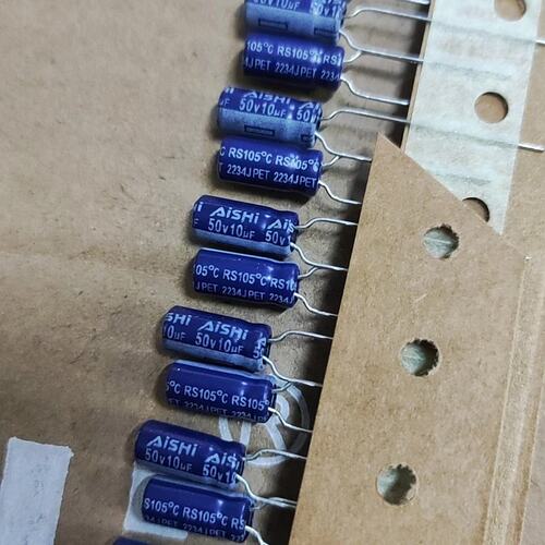议价8000只 50v10uf RS系列 艾华排带高频低阻长可维修