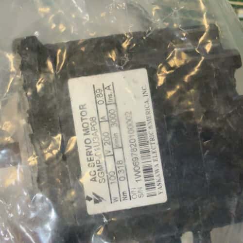议价安川伺服电机SGMP-01U3AP08，100W功率，200可维修