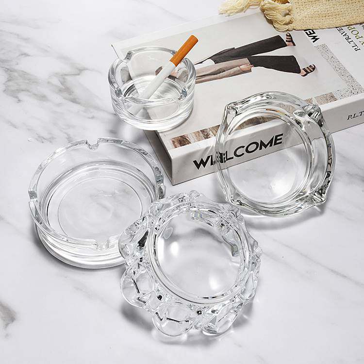 小号圆形烟灰缸创意个性潮流透明烟缸家用客厅办公室酒店玻璃烟盅