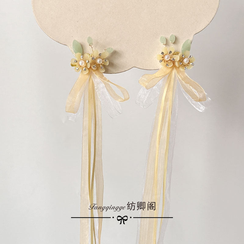 中秋古风小女孩黄色飘带黄素馨对夹儿童日常旗袍汉服丝带发夹头饰图片
