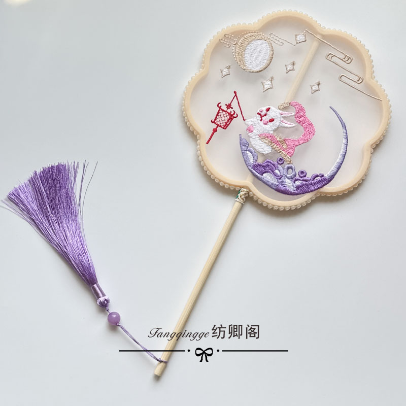 古风扇子刺绣绣花中秋兔子表演儿童成人团扇汉服旗袍舞蹈拍照扇图片