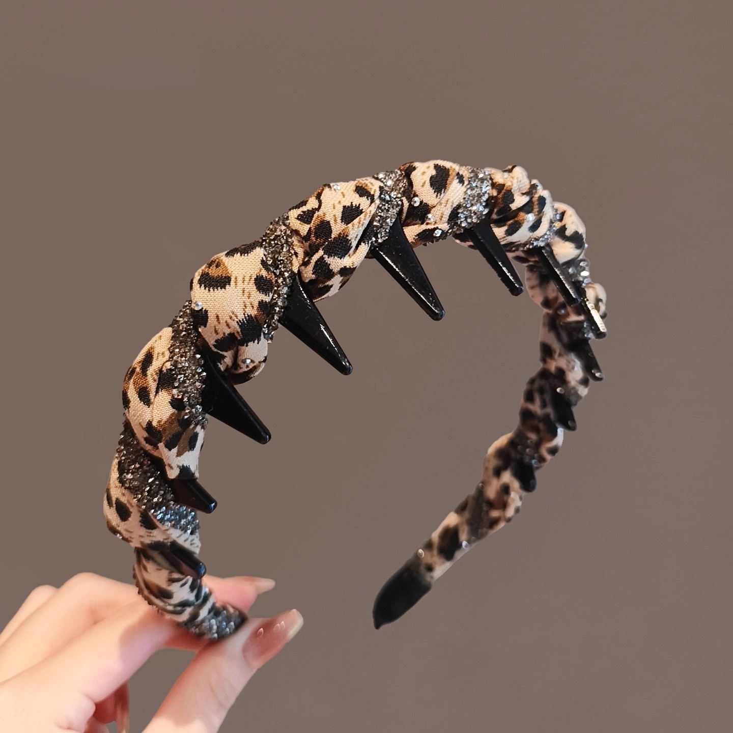 2025新款豹纹水钻防滑带齿头箍