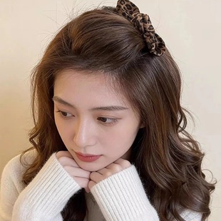 日韩系豹纹蝴蝶结发卡倒插梳女新款侧边高级感碎发整理神器刘海夹