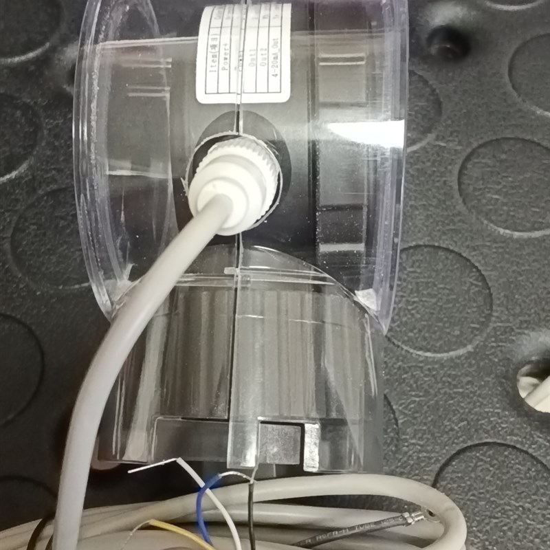 台湾华记数显压力表保护罩带出线孔,防水防潮防腐蚀严丝合缝