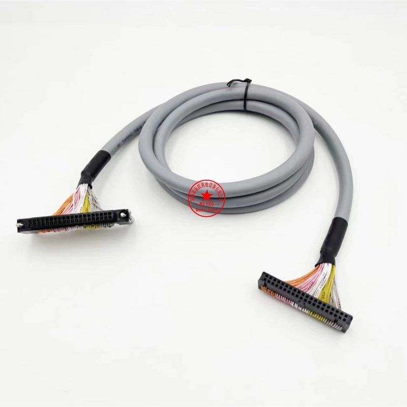 XW2Z-050B XW2Z-100B XW2Z-150B XW2Z-200B XW2Z-300B 500B电缆