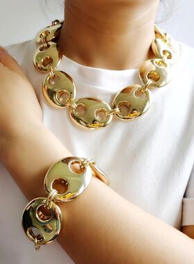 Exaggerated Punk Thick CCB Metallic Golden Oval Short Neckla