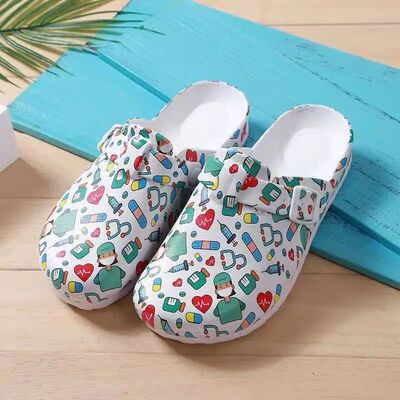 Medical Shoes EVA Non-slip Laboratory Doctor Clogs Non-slip