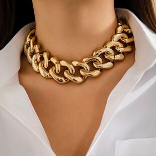 Thick Acrylic Chain Clavicle Salircon Necklace Exaggerated