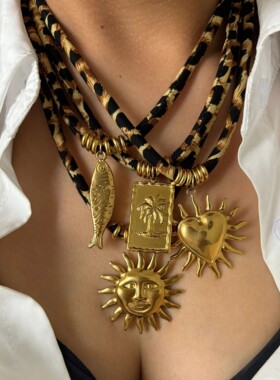 Peri'sbox Europe and America Exaggerated Gold Plated Heart S