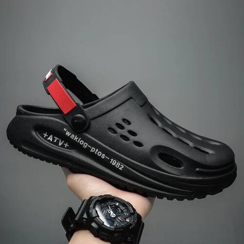 Classic Summer Clogs Men Slippers Breathable Garden Shoes Ou