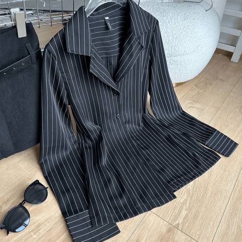 百搭修身收腰显瘦中长款上衣