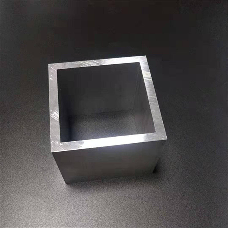 铝合金方管100x100x8mm装潢铝方通100*100*8mm壁厚8mm工业铝型材
