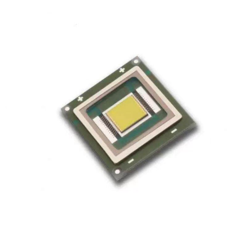 68W 朗明纳斯原装 SBT-90.2 高亮芯片灯珠 远射手电筒 18A 3V led