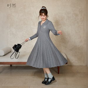 时然大码微胖MM26年冬新款百搭翻领连衣裙