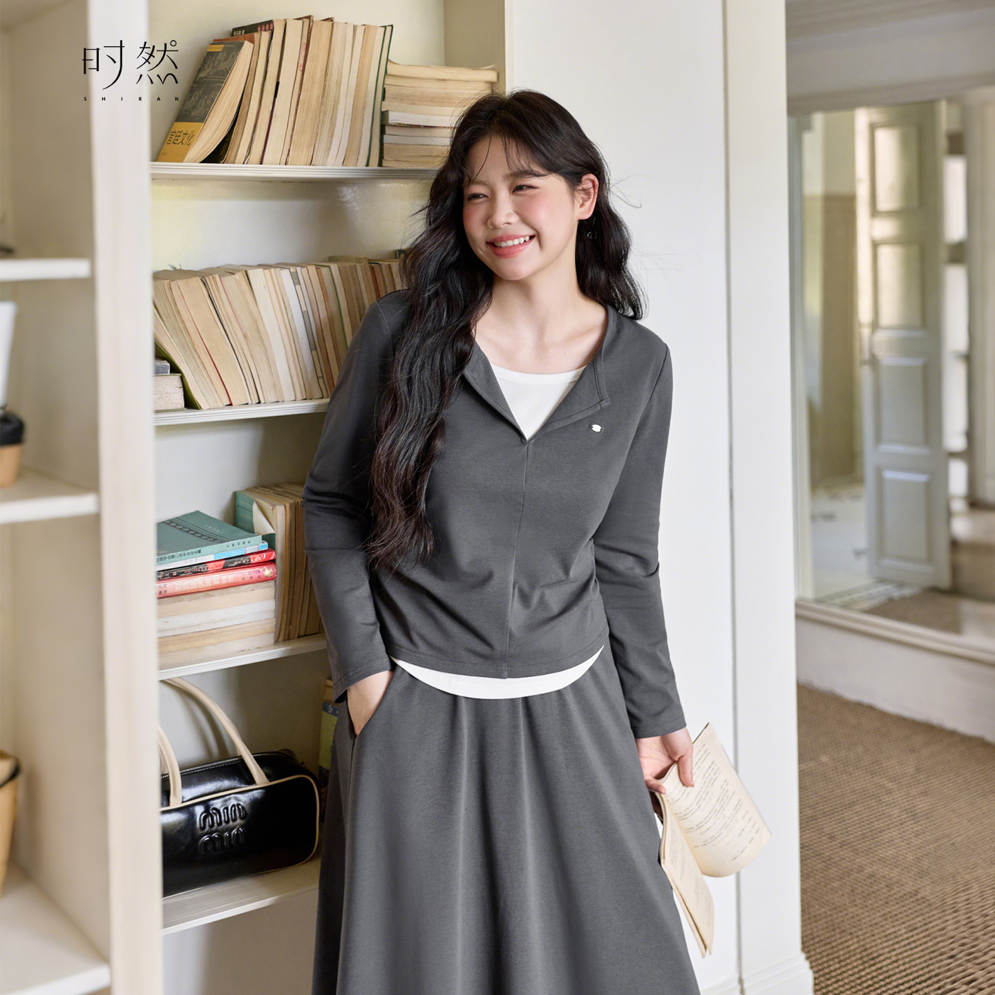 新款韩系百搭实穿撞色假两件恤