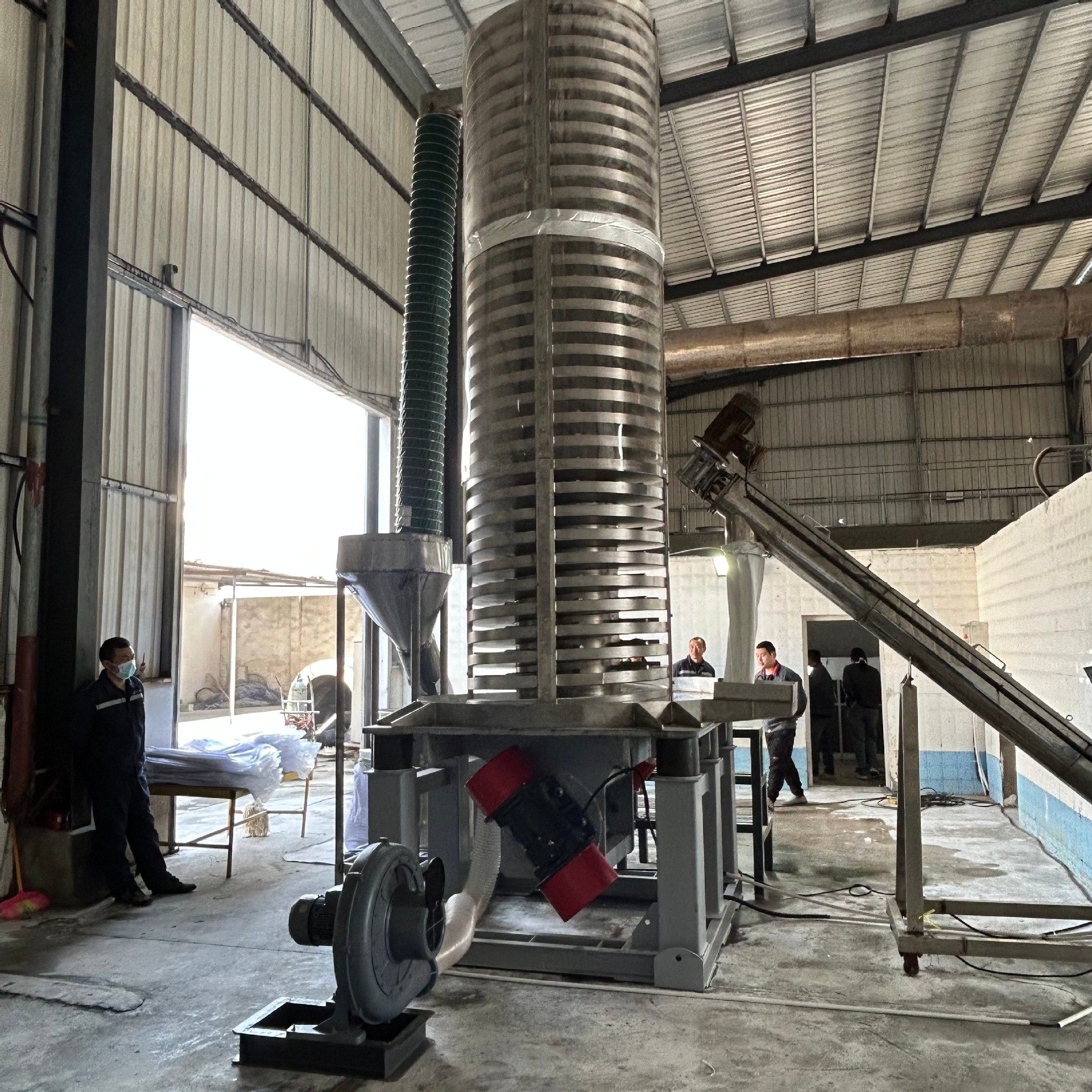 晟图全封闭冷却振动提升机 橡胶胶粒降温垂直输送设备 石油行业,五金/工具,大气污染防治设备,淘宝优惠券,粉丝福利购,淘宝优惠卷