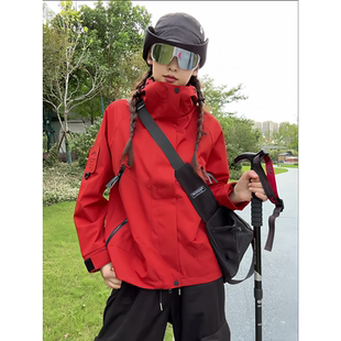 台州三门冲锋衣户外朱雀红女三合一男款春秋季旅游登山服防风防水